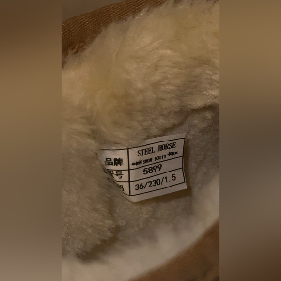 Mini Boots - Picture 4 of 5